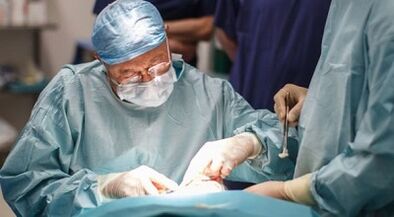 Varicose vein surgery treatment